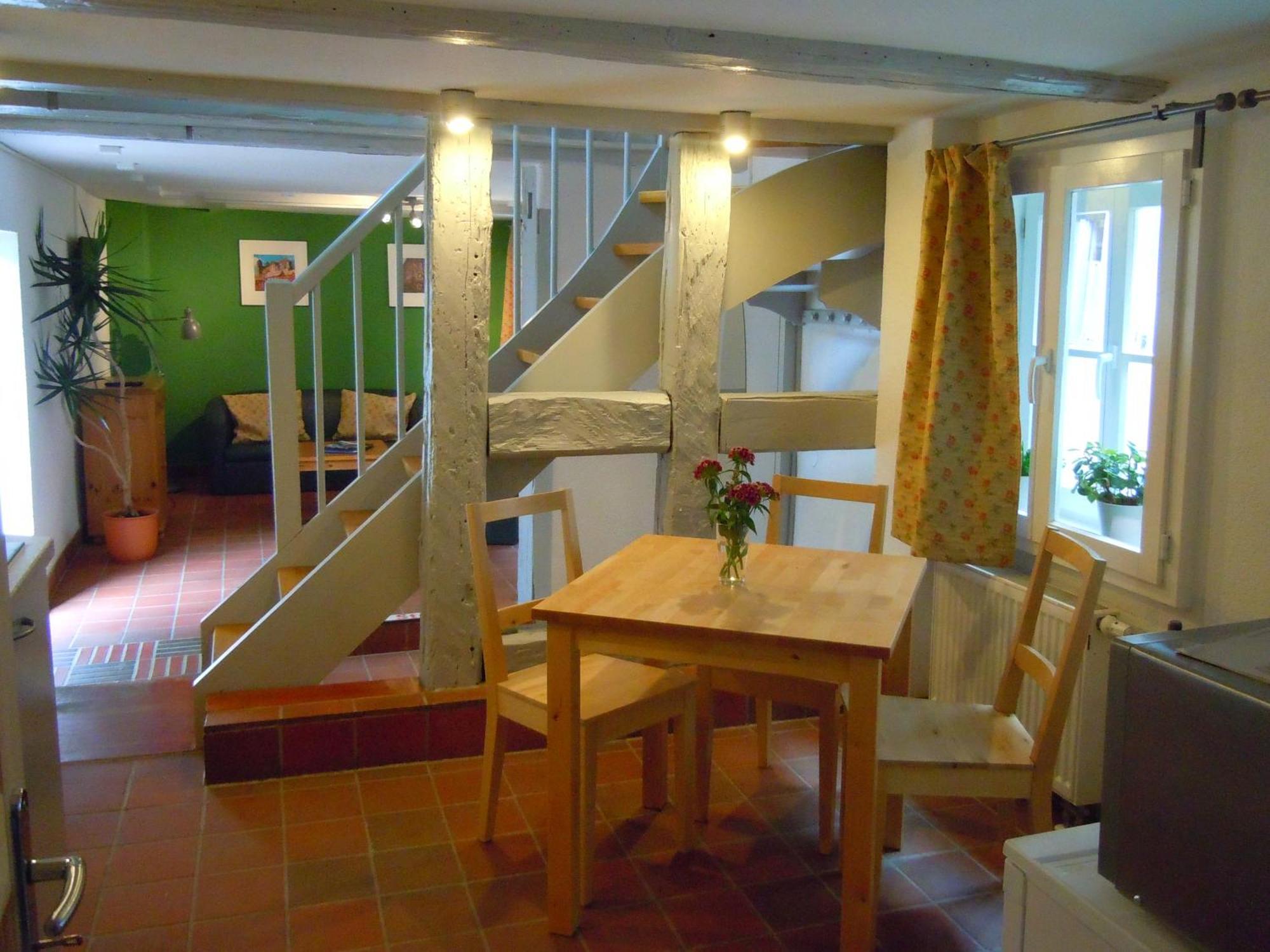 Fachwerkhotel - Ferienhaeuser Vorhof Zur Hoelle Quedlinburg Bilik gambar