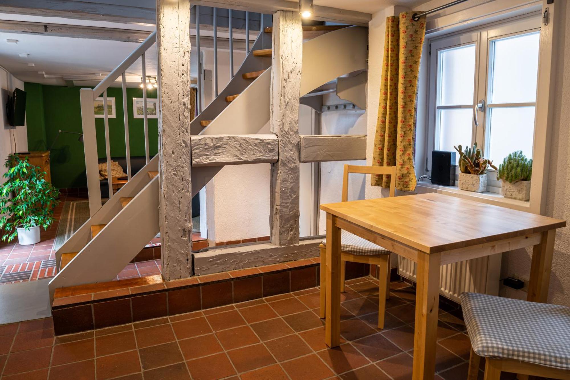 Fachwerkhotel - Ferienhaeuser Vorhof Zur Hoelle Quedlinburg Luaran gambar