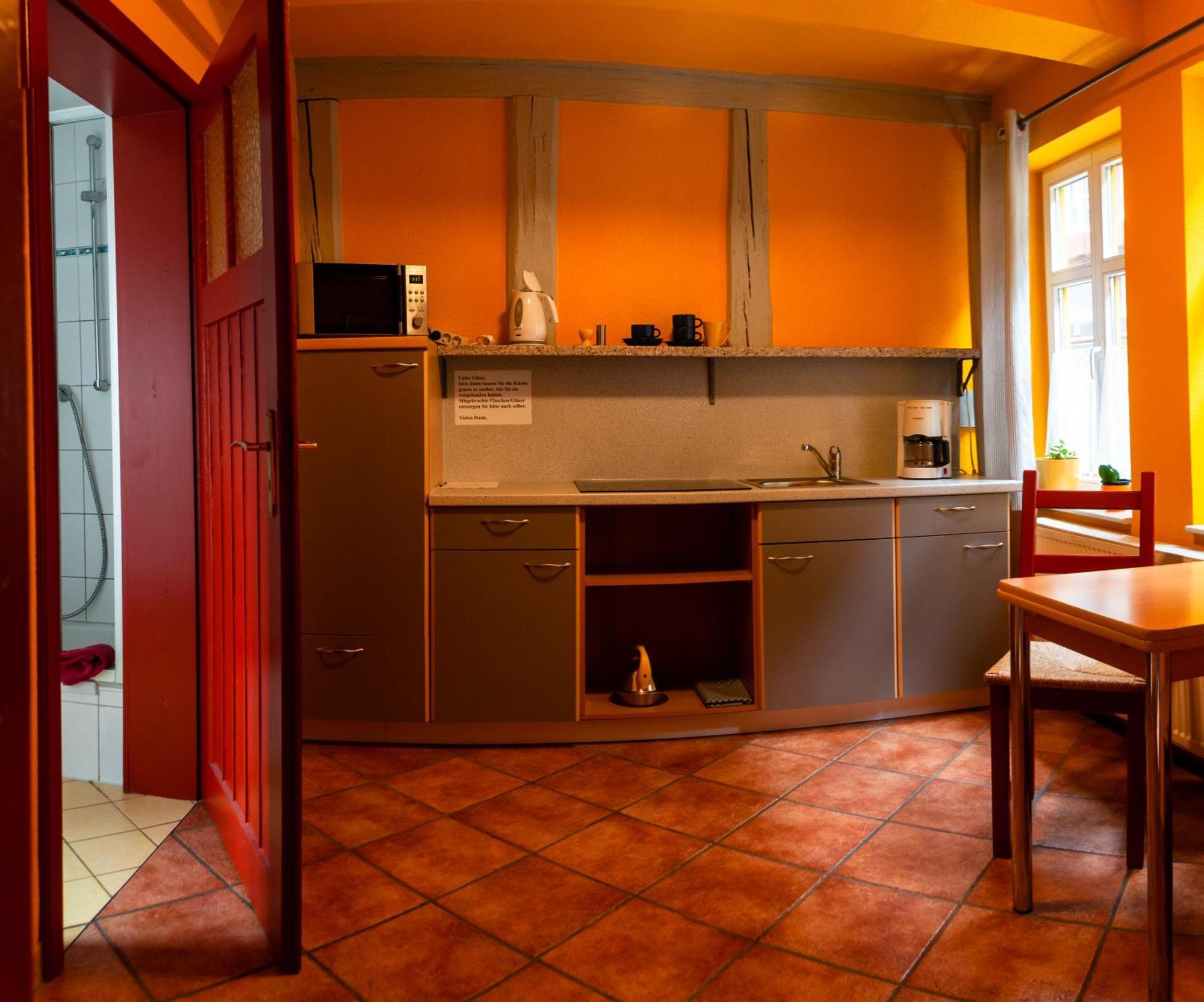 Fachwerkhotel - Ferienhaeuser Vorhof Zur Hoelle Quedlinburg Luaran gambar