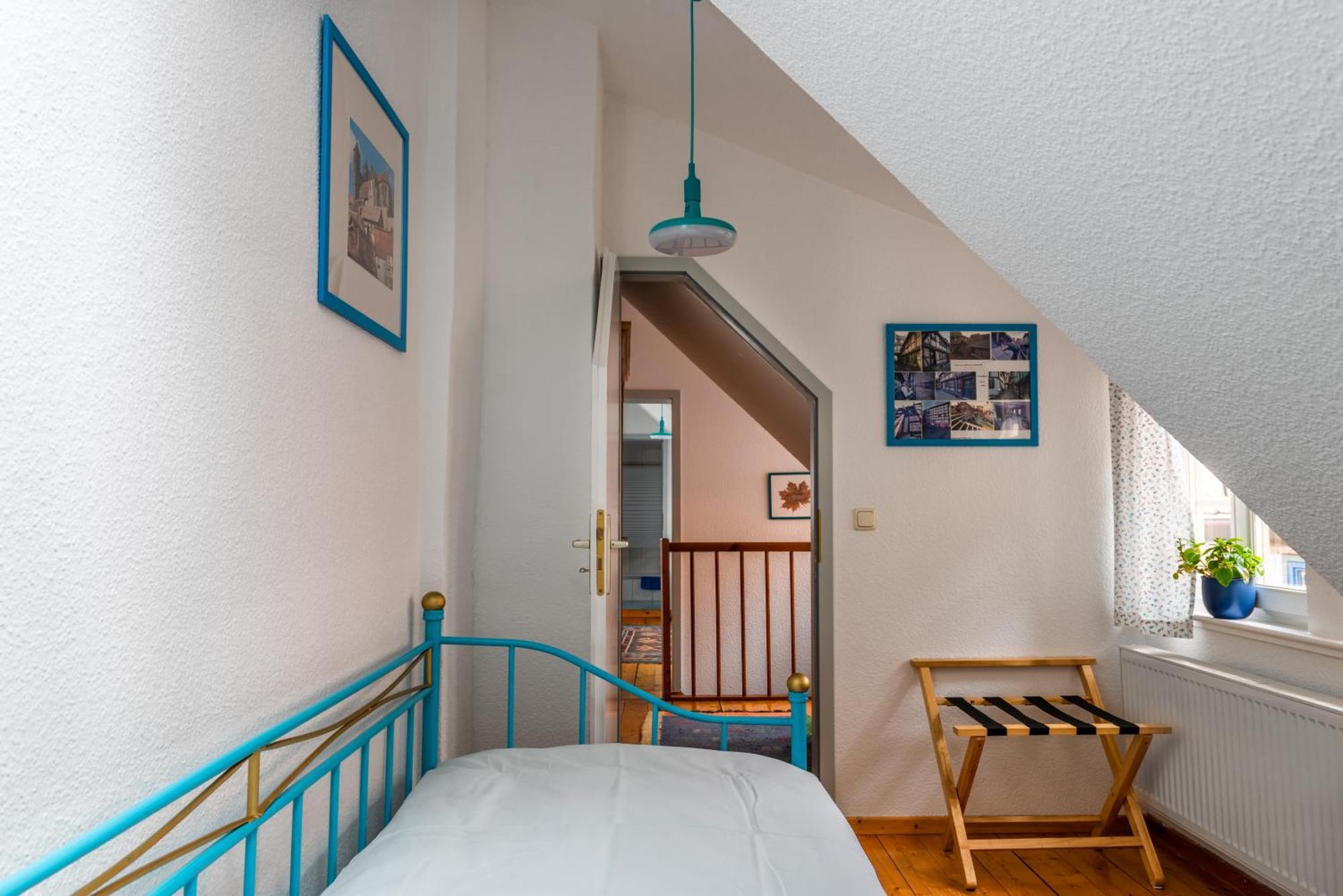 Fachwerkhotel - Ferienhaeuser Vorhof Zur Hoelle Quedlinburg Luaran gambar