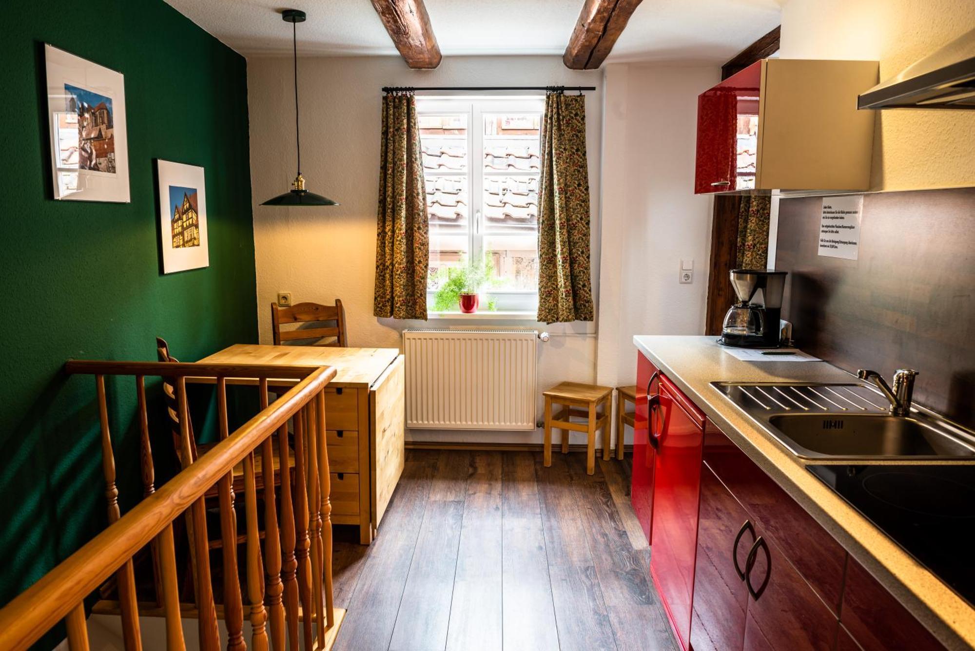 Fachwerkhotel - Ferienhaeuser Vorhof Zur Hoelle Quedlinburg Luaran gambar