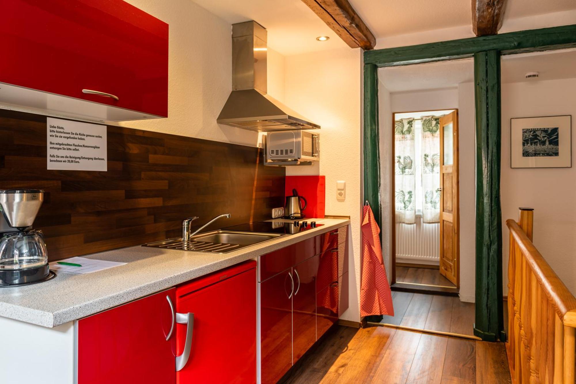 Fachwerkhotel - Ferienhaeuser Vorhof Zur Hoelle Quedlinburg Luaran gambar