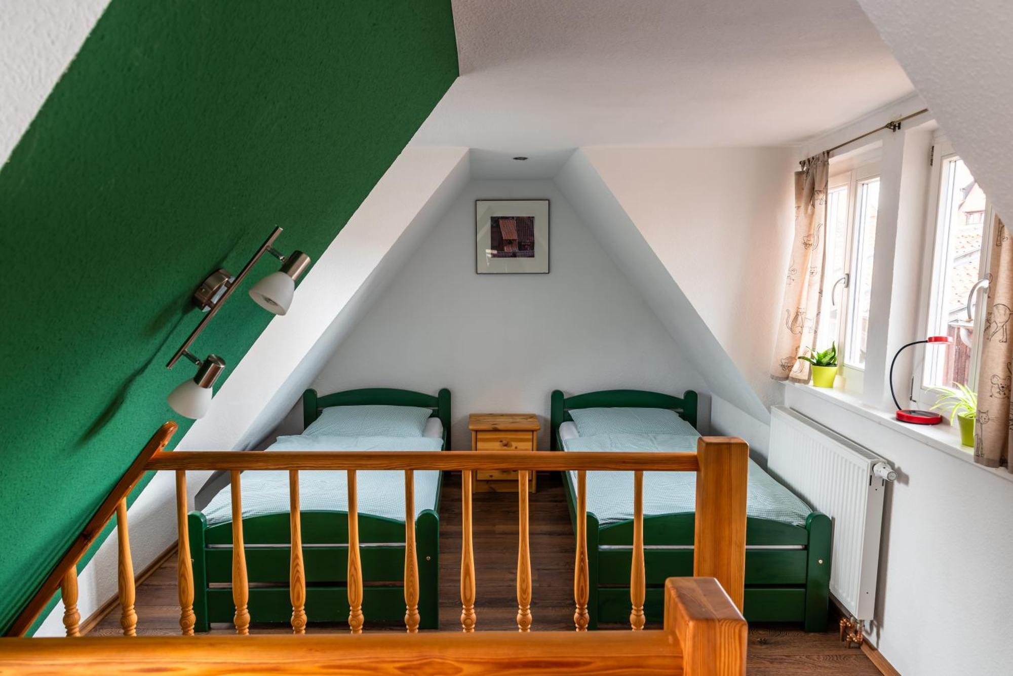 Fachwerkhotel - Ferienhaeuser Vorhof Zur Hoelle Quedlinburg Luaran gambar