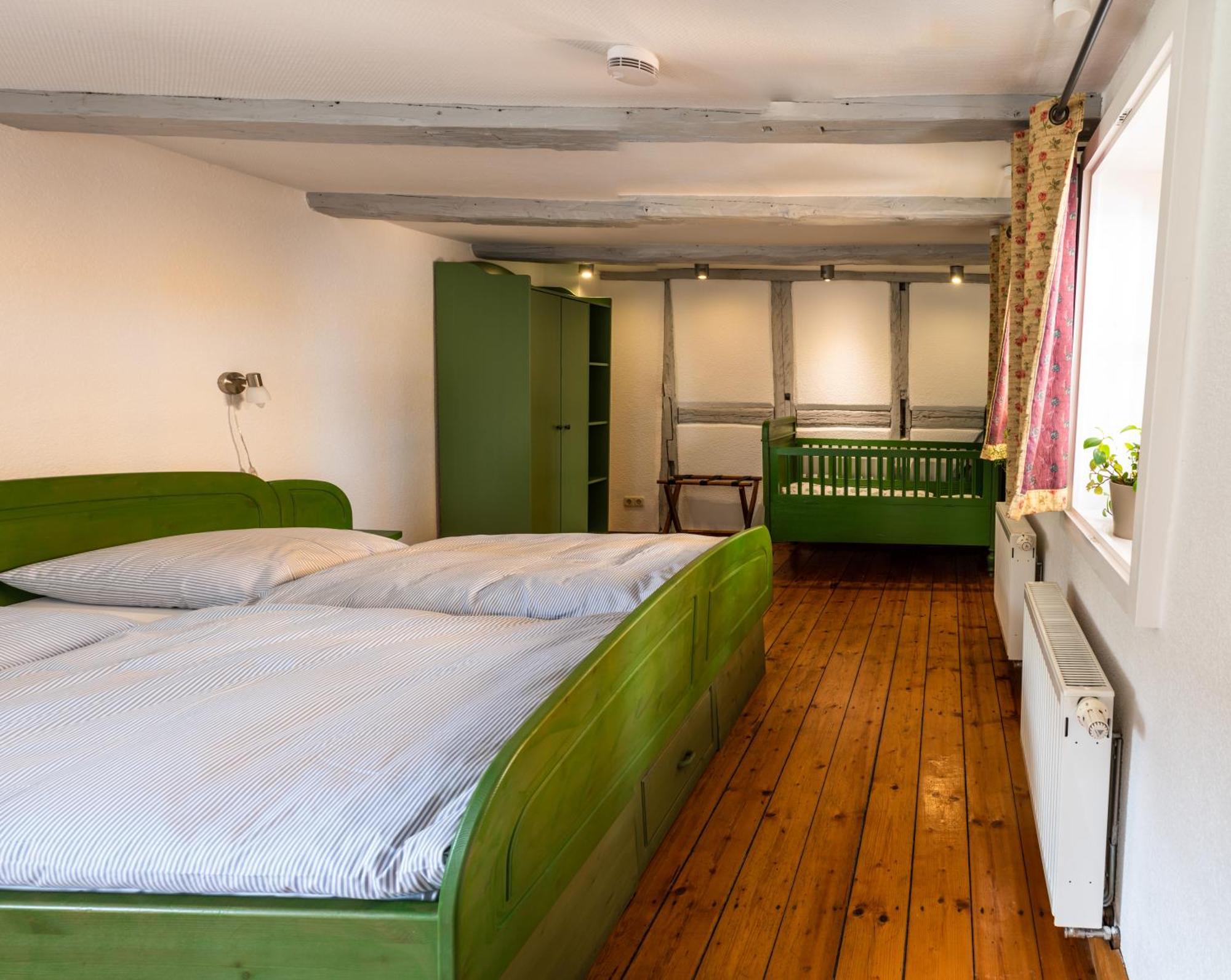 Fachwerkhotel - Ferienhaeuser Vorhof Zur Hoelle Quedlinburg Luaran gambar
